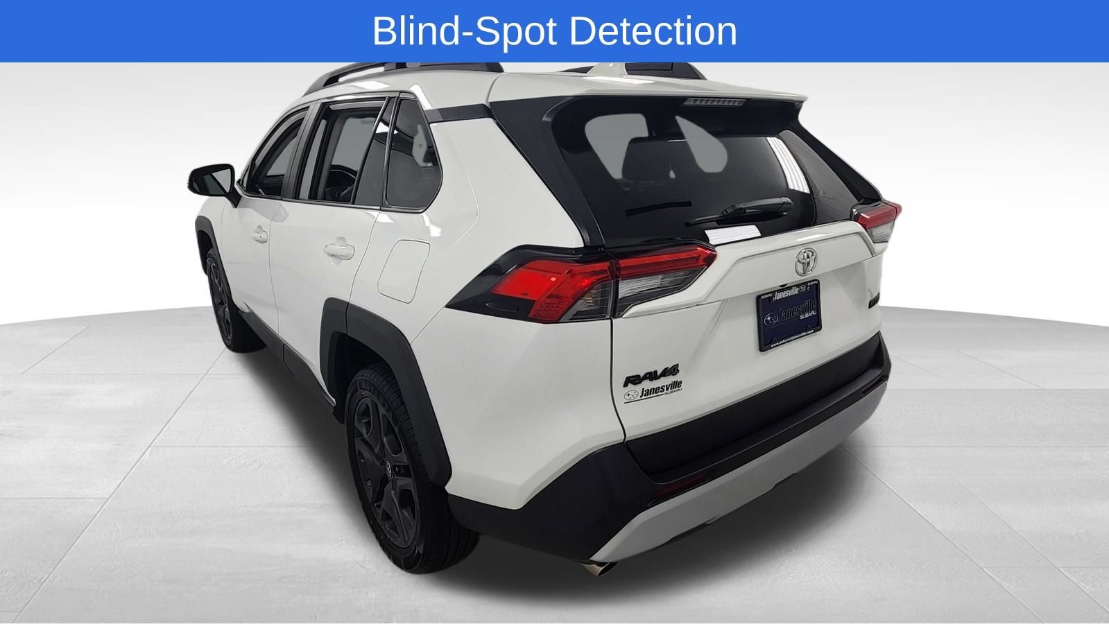Used 2024 Toyota RAV4 Adventure AWD/4WD image 5
