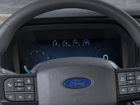 New 2025 Ford F150 Platinum w/ Equipment Group 702A High image 15