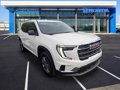 Used 2025 GMC Acadia Elevation