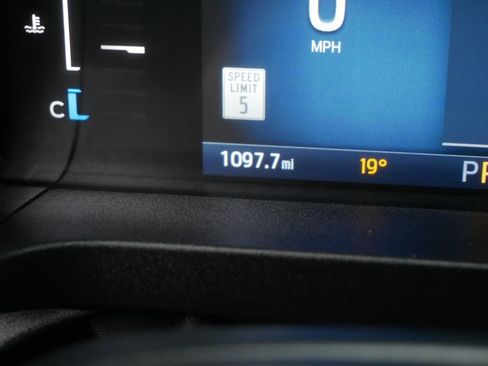 Used 2024 Ford Ranger XLT image 27