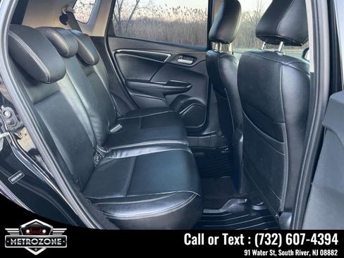 Used 2019 Honda Fit LX image 19