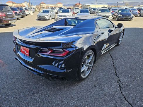 Used 2023 Chevrolet Corvette Stingray Preferred Conv w/ Stealth Interior Trim Package image 5