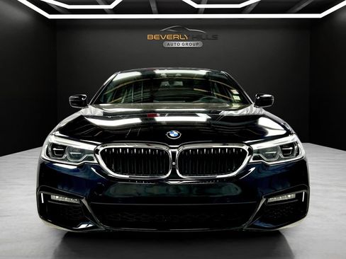Used 2019 BMW 540i w/ M Sport Package RWD image 8