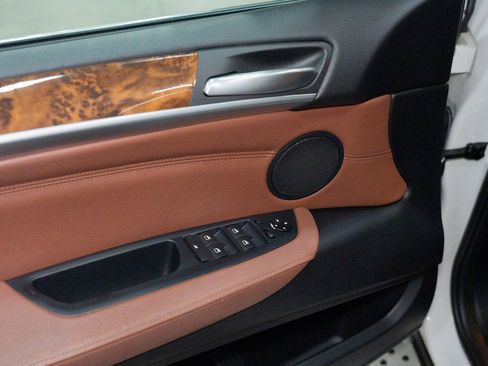 Used 2013 BMW X5 xDrive35i image 14