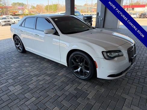 Used 2022 Chrysler 300 S image 1