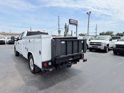 Used 2021 Ford F250 XL w/ STX Appearance Package RWD image 8