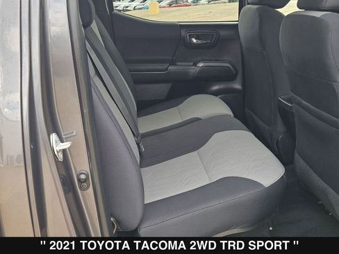 Used 2021 Toyota Tacoma TRD Sport w/ Technology Package RWD image 26