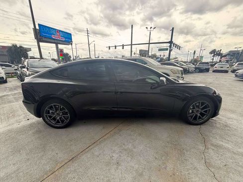 Used 2023 Tesla Model 3 Standard Range RWD image 3