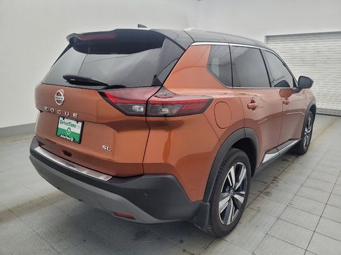 Used 2021 Nissan Rogue SL w/ Premium Package image 9