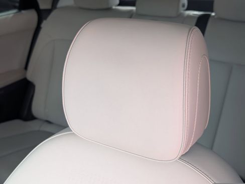 Used 2024 Hyundai Ioniq 5 Limited image 17