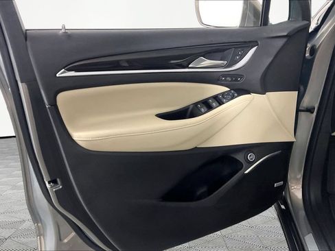 Certified 2019 Buick Enclave Premium FWD image 17
