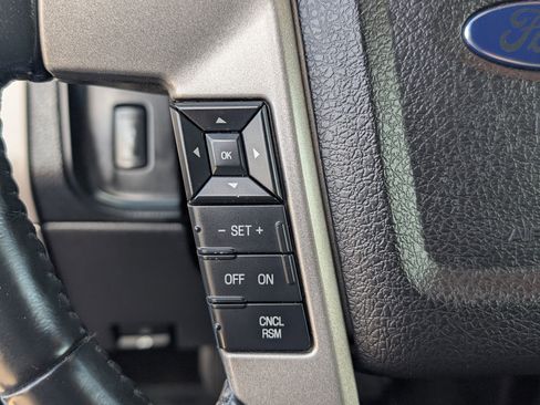 Used 2017 Ford Expedition EL Limited image 26