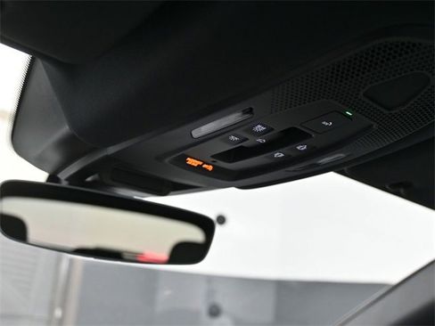 New 2025 Porsche Cayenne E-Hybrid image 15