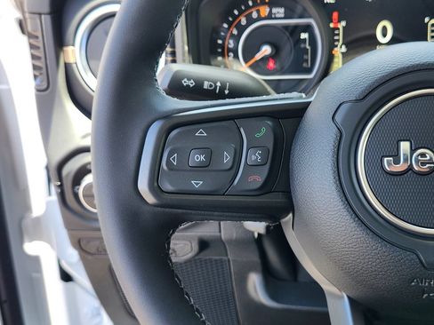 New 2026 Jeep Gladiator Sport AWD/4WD image 28