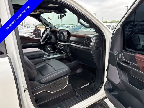 Used 2022 Ford F150 Lariat image 16