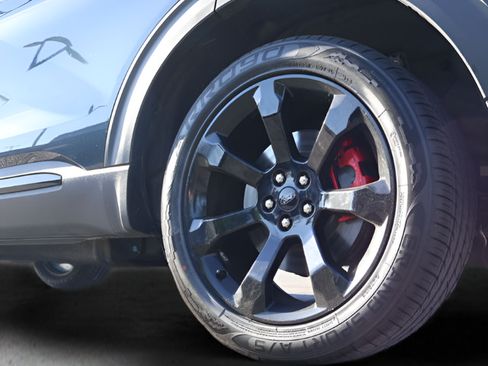 Used 2022 Ford Explorer ST w/ ST High-Performance Pack AWD/4WD image 25