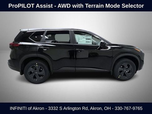 Used 2026 Nissan Rogue SV image 5