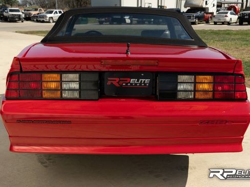 Used 1991 Chevrolet Camaro Z28 RWD image 41