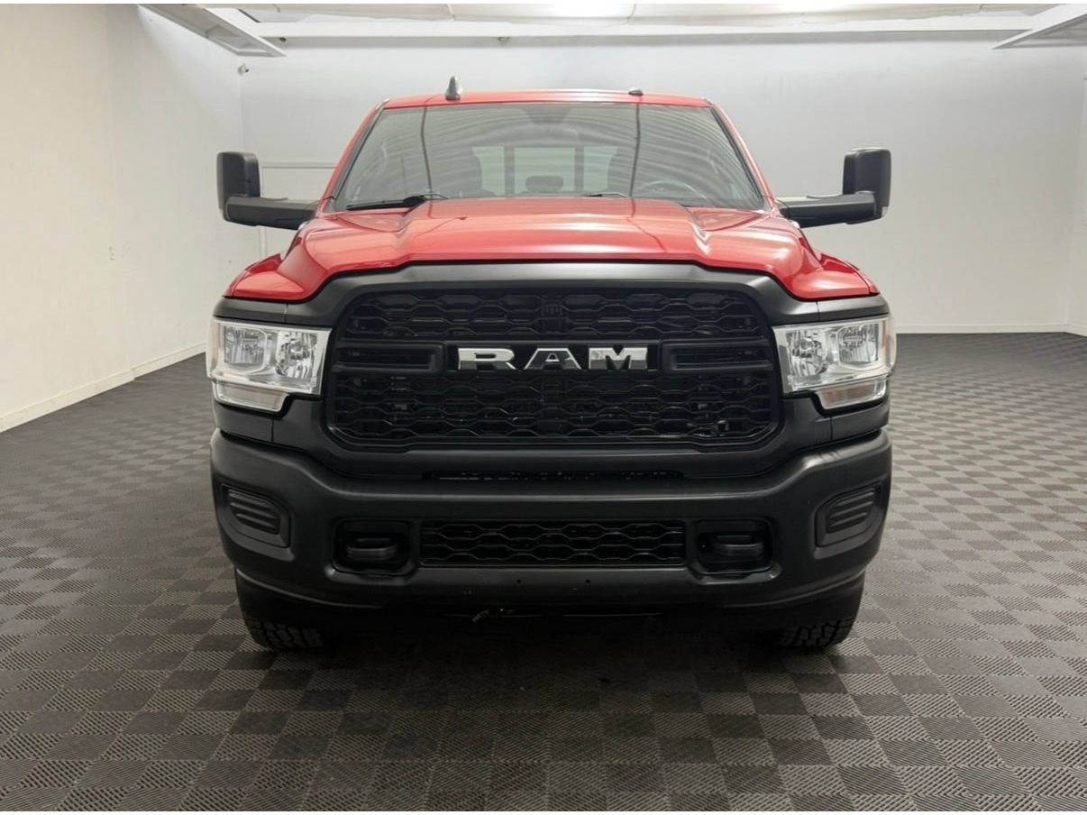 Used 2022 RAM 3500 Tradesman AWD/4WD image 6