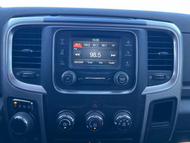 Used 2017 RAM 1500 Classic SLT AWD/4WD image 16