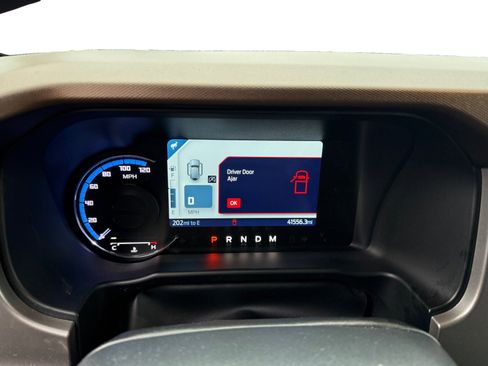 Certified 2022 Ford Bronco Outer Banks image 11