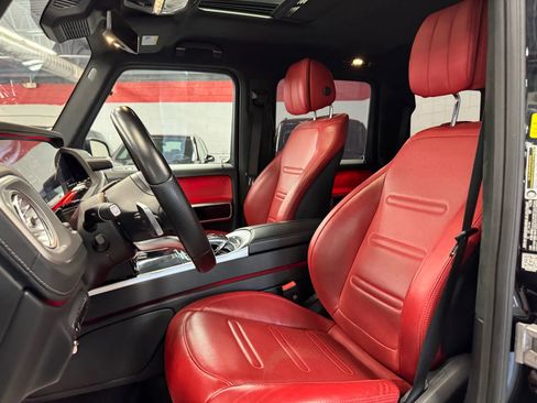 Used 2024 Mercedes-Benz G 550 image 10
