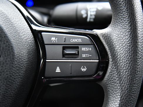 Used 2025 Honda Civic LX image 28