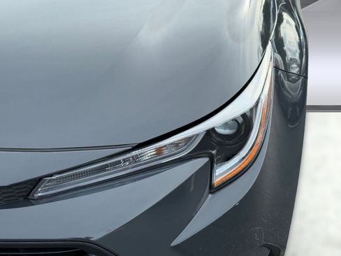 Certified 2025 Toyota Corolla LE image 10