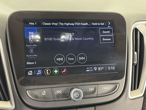 Used 2024 Chevrolet Malibu LT FWD image 19