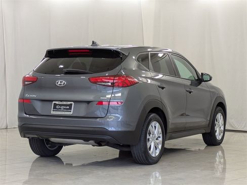 Used 2019 Hyundai Tucson SE image 8