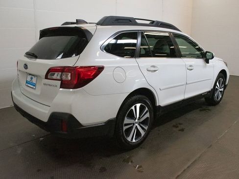 Used 2019 Subaru Outback 2.5i Limited AWD/4WD image 4