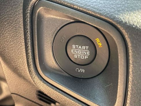 Used 2024 Jeep Wrangler Unlimited Sport AWD/4WD image 22