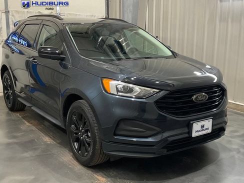 Used 2024 Ford Edge SE w/ Black Appearance Package AWD/4WD image 1