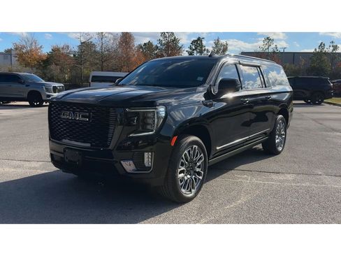 Certified 2023 GMC Yukon XL Denali Ultimate w/ LPO, Floor Liner Package image 4