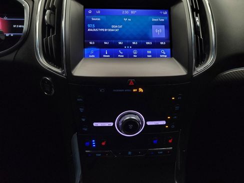 Used 2020 Ford Edge Titanium w/ Equipment Group 301A image 25