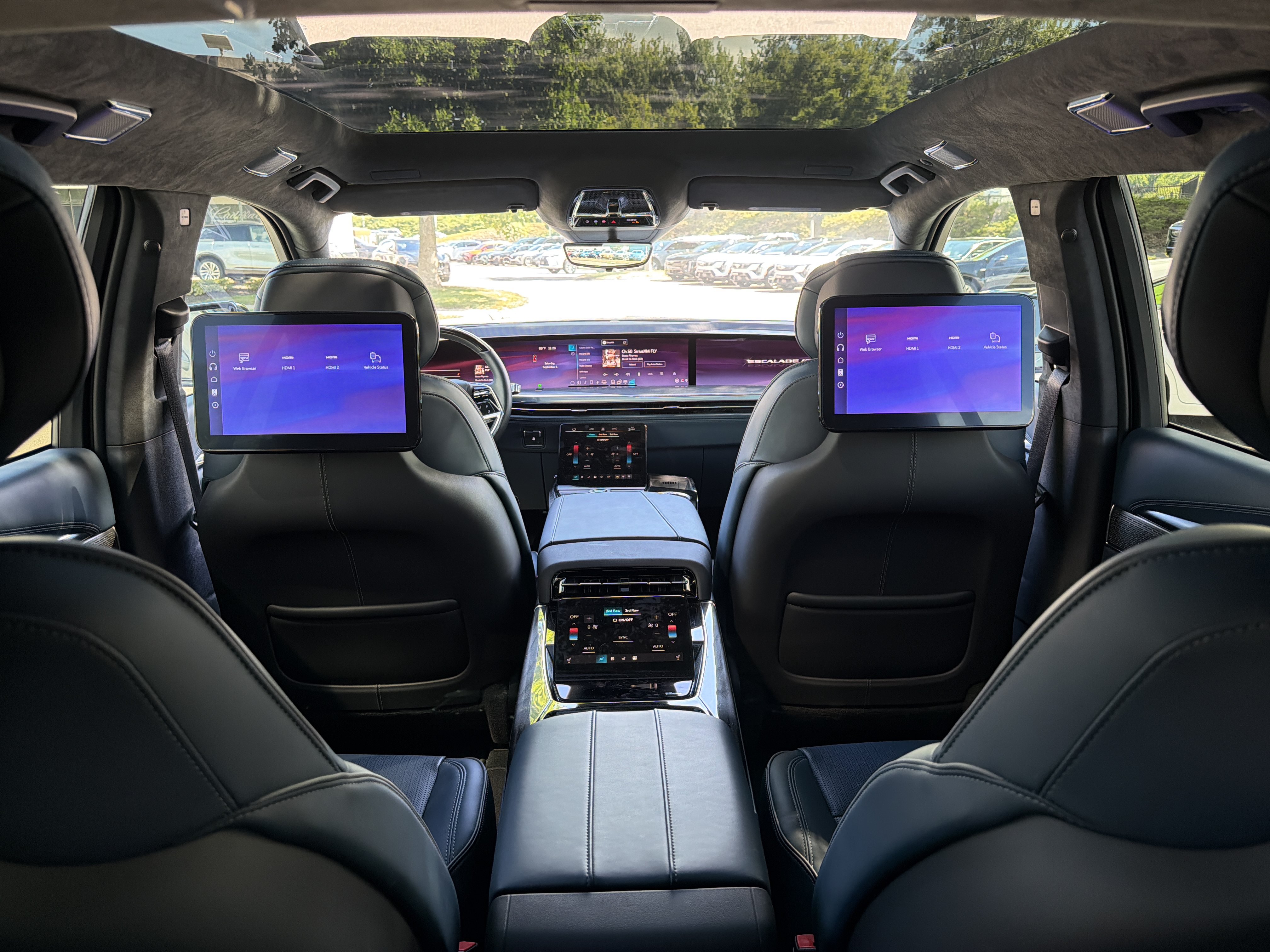 Used 2026 Cadillac Escalade IQ Sport 2 AWD/4WD image 35