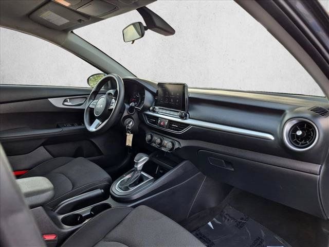 Used 2024 Kia Forte LXS FWD image 20