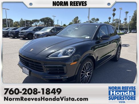 Used 2019 Porsche Cayenne S AWD/4WD image 1