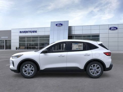 New 2026 Ford Escape Active w/ Tech Pack #1 FWD image 3