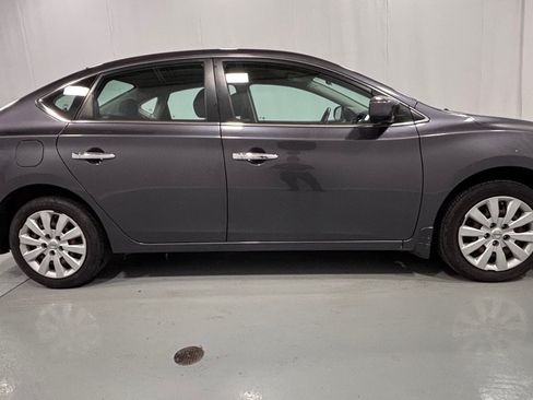 Used 2015 Nissan Sentra SV w/ Navigation Package FWD image 4