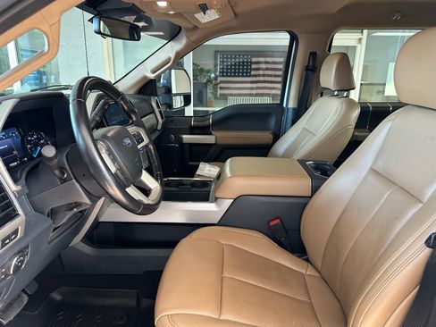 Used 2022 Ford F250 Lariat w/ Chrome Package AWD/4WD image 18