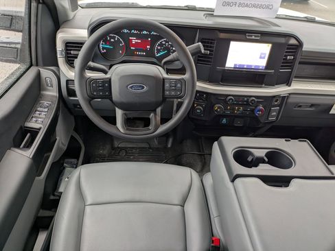 New 2025 Ford F450 XL image 30