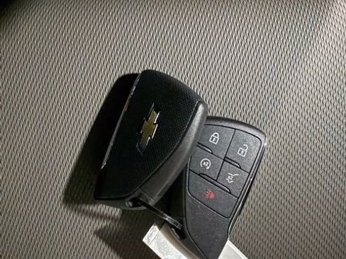 New 2026 Chevrolet Equinox LT w/ Convenience Package II FWD image 40