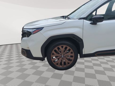 Used 2025 Subaru Forester Sport w/ Popular Package #2 AWD/4WD image 10