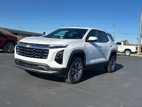 New 2026 Chevrolet Equinox LT w/ LPO, Floor Liner Package image 3