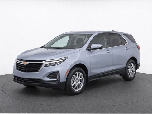 Used 2024 Chevrolet Equinox LT AWD/4WD image 1