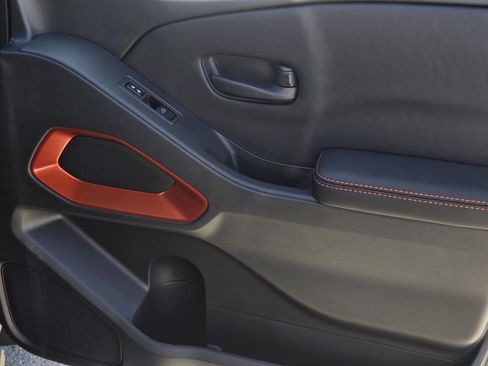 New 2026 Nissan Frontier Pro-X image 8