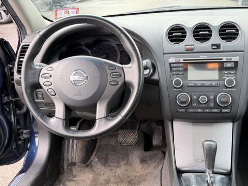 Used 2010 Nissan Altima 2.5 SL w/ SL Pkg image 18