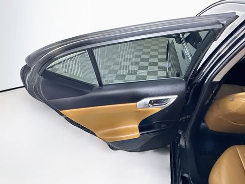 Used 2011 Lexus CT 200h Premium w/ Premium Audio Pkg FWD image 25