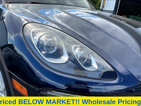 Used 2017 Porsche Macan AWD/4WD image 33
